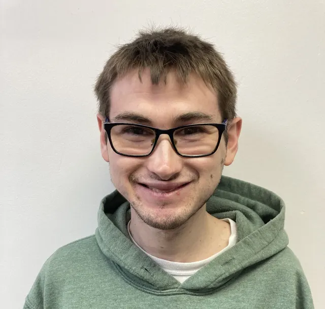 Daniel Hauser, Store Team