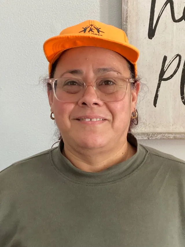 Denise Luquis, Chapel Cafe